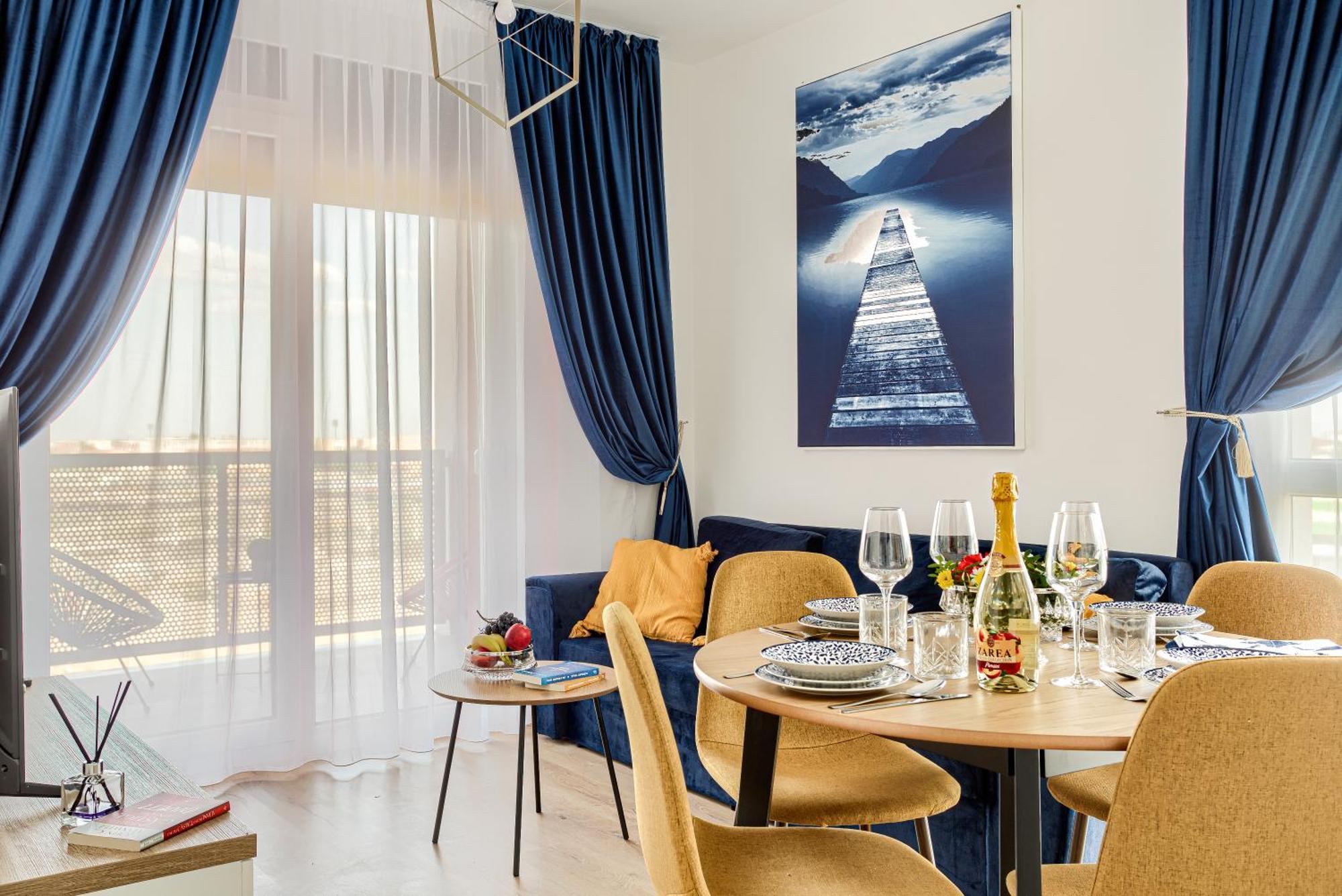 Ari Navy Apartment - High-End Residence Αράντ Εξωτερικό φωτογραφία