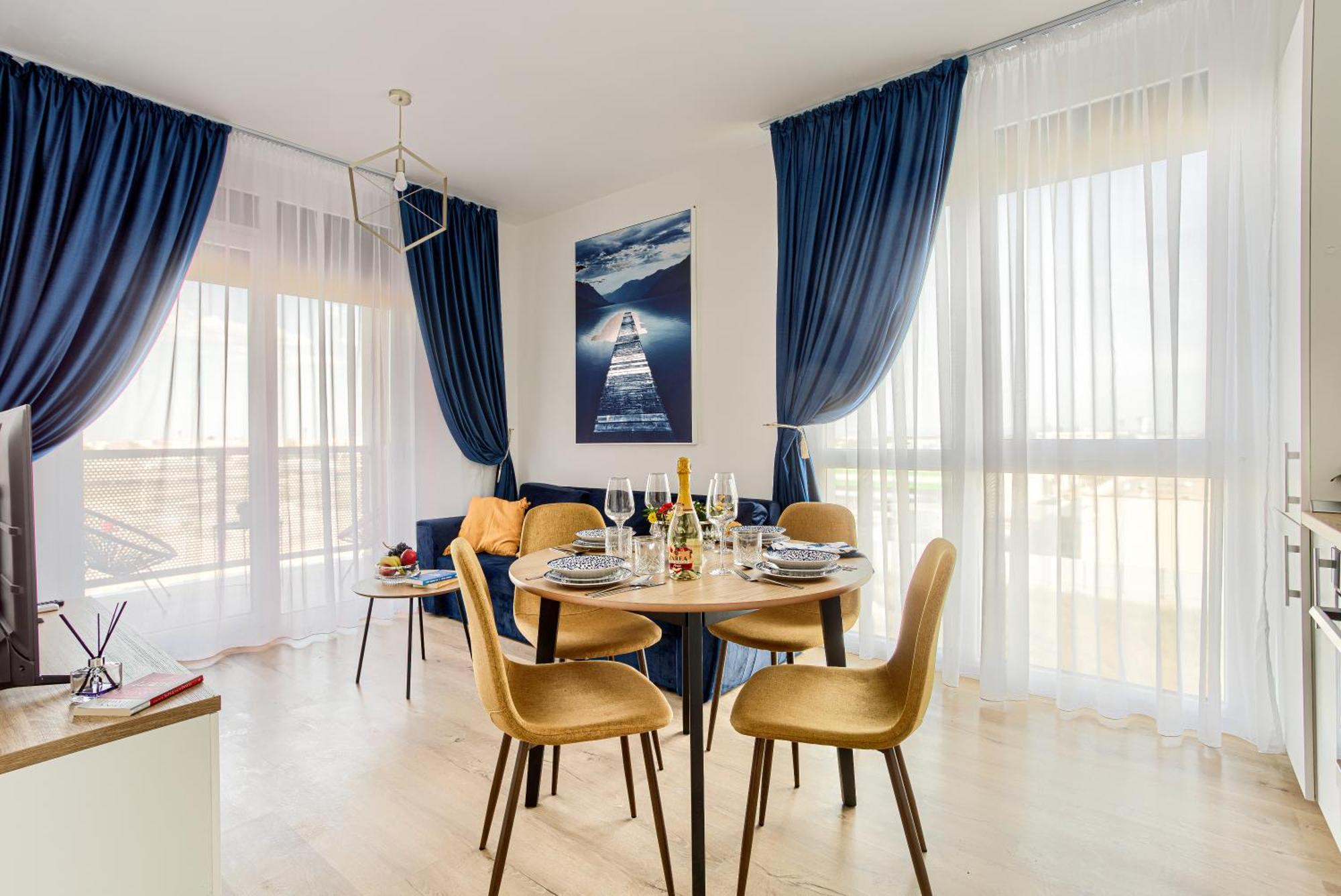 Ari Navy Apartment - High-End Residence Αράντ Εξωτερικό φωτογραφία