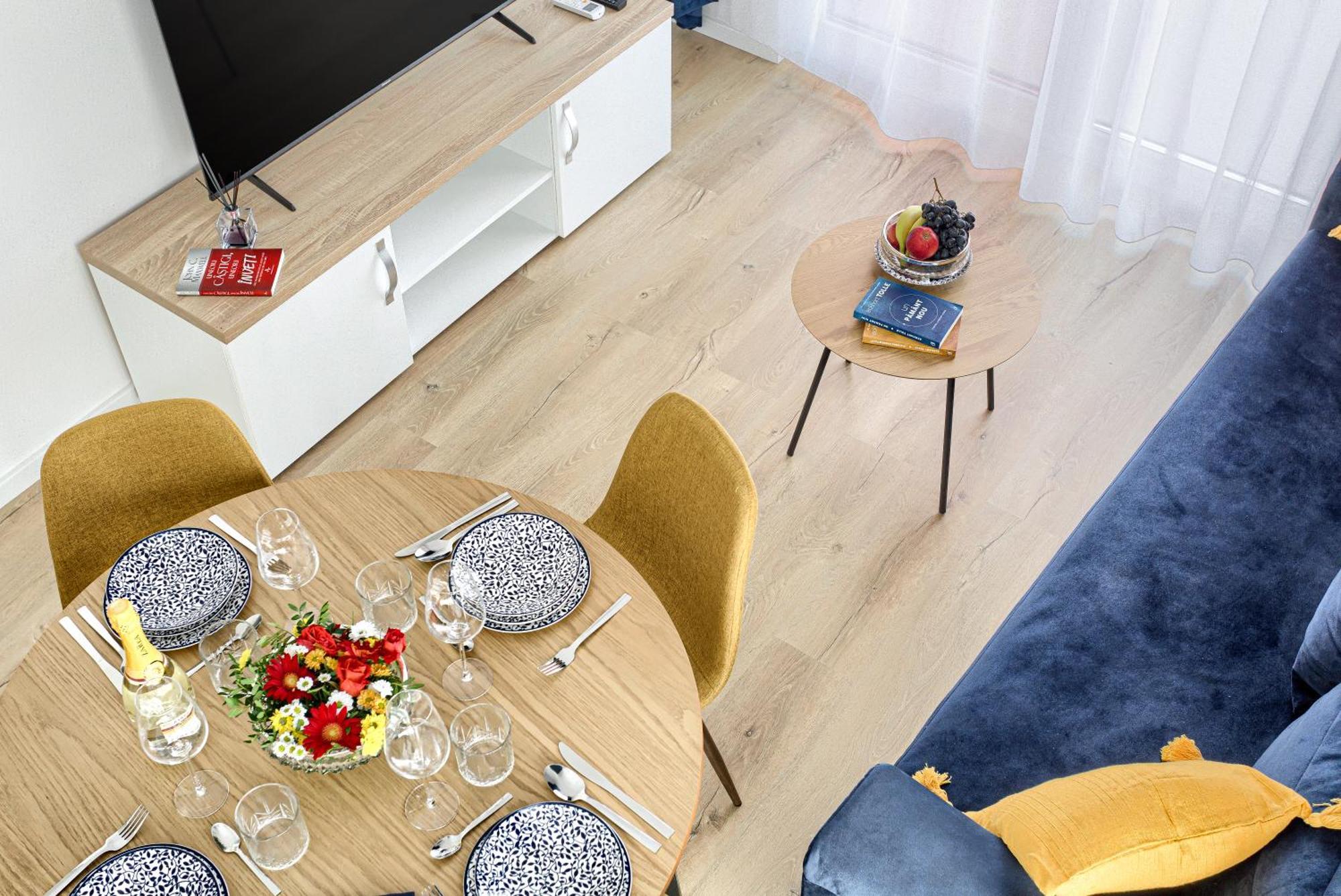 Ari Navy Apartment - High-End Residence Αράντ Εξωτερικό φωτογραφία