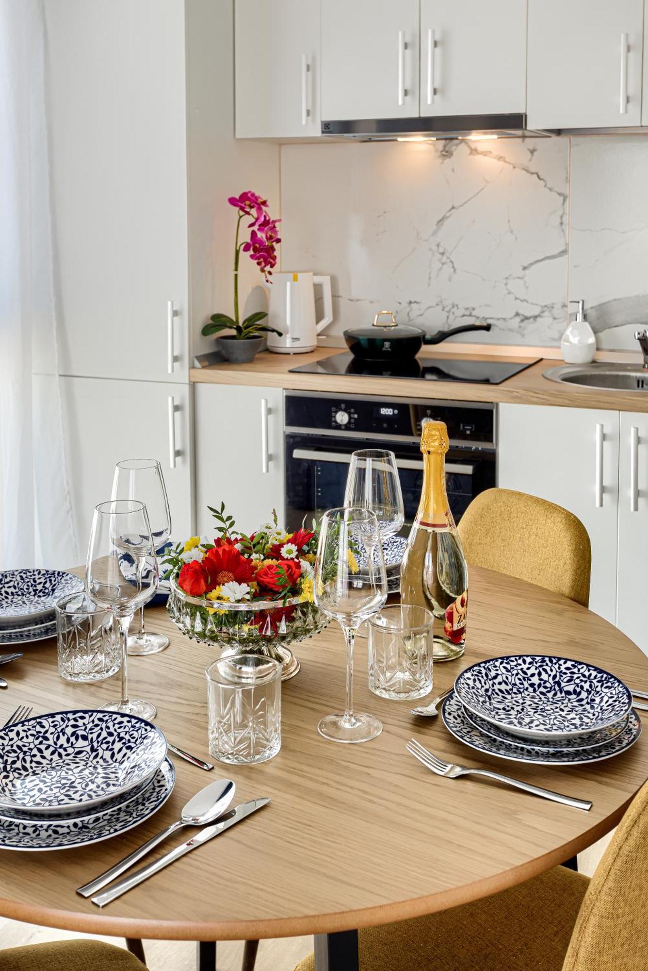 Ari Navy Apartment - High-End Residence Αράντ Εξωτερικό φωτογραφία